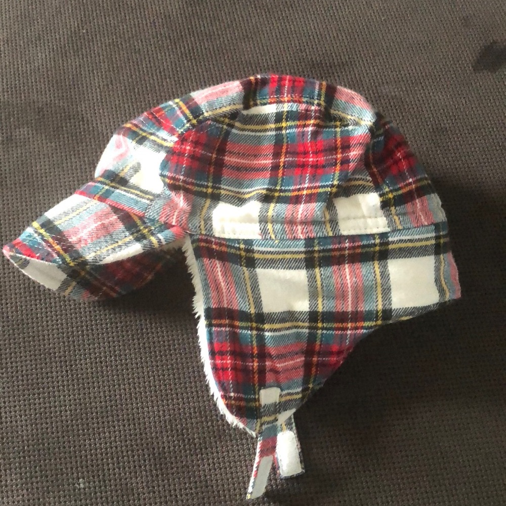 Baby GAP boys plaid trapper hat 6-12 months